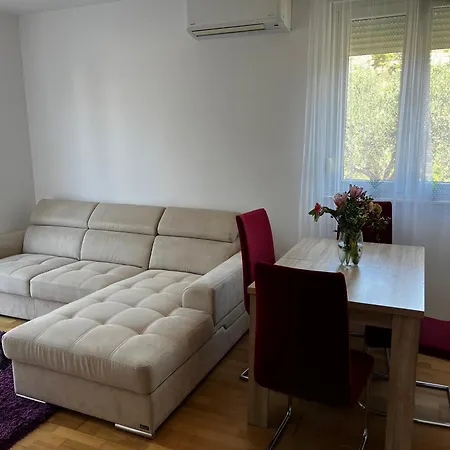 Apartamento Oaza Mira Podstrana